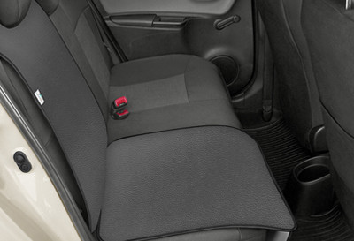 Tapis de protection sous un siège auto JUNIOR Artificial Leather